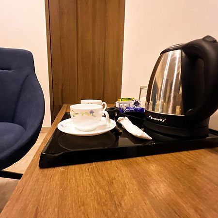 Hotel Sterling Inn Bangalore International Airport Yelahanka Dış mekan fotoğraf