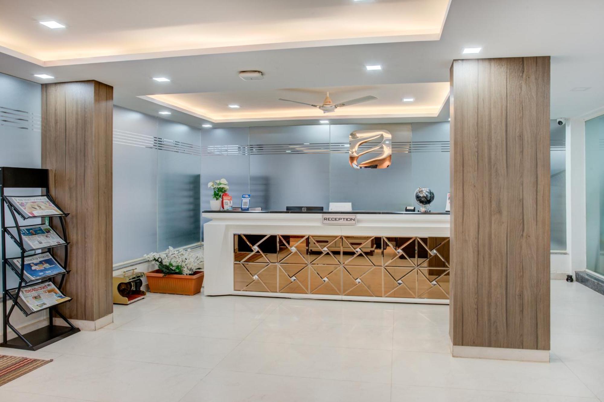 Hotel Sterling Inn Bangalore International Airport Yelahanka Dış mekan fotoğraf